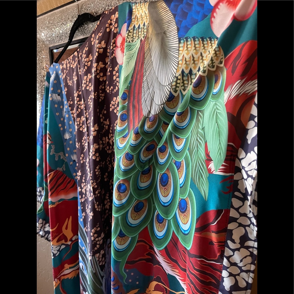Jewel Peacock Feather Kimono Duster W/Sash Tie - Picture 9 of 11